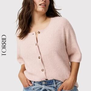 TORRID Vegan Cashmere Crew Cardigan – Torrid Size 4 / 26 / 4X (Blush), NWT!